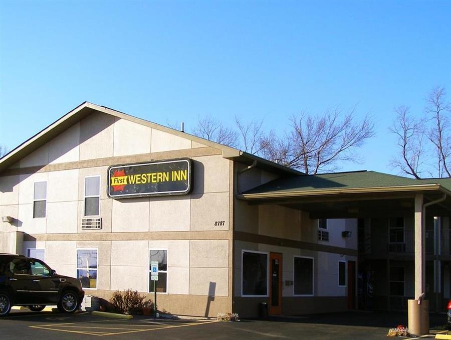 First Western Inn Caseyville Екстер'єр фото