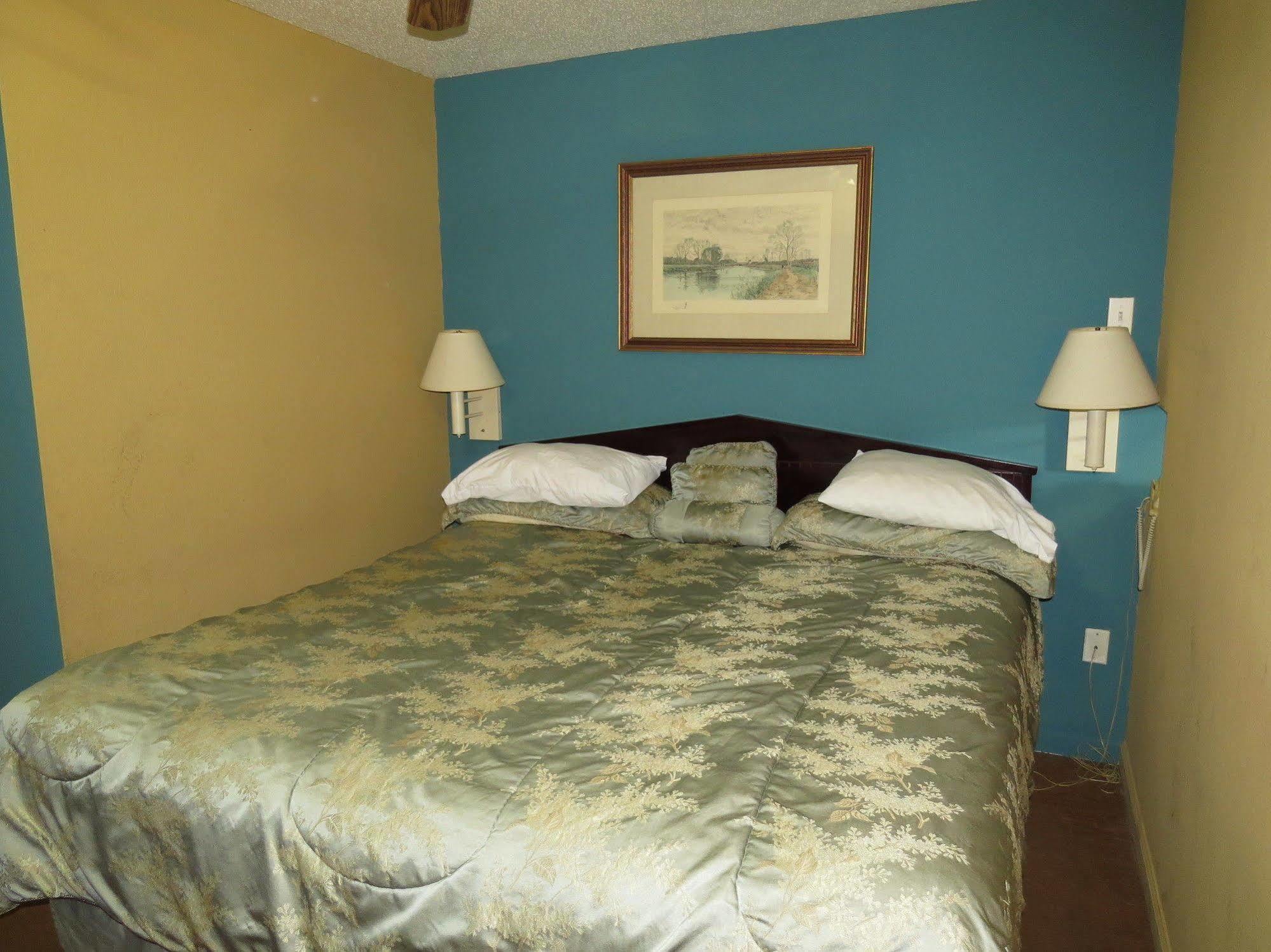 First Western Inn Caseyville Екстер'єр фото