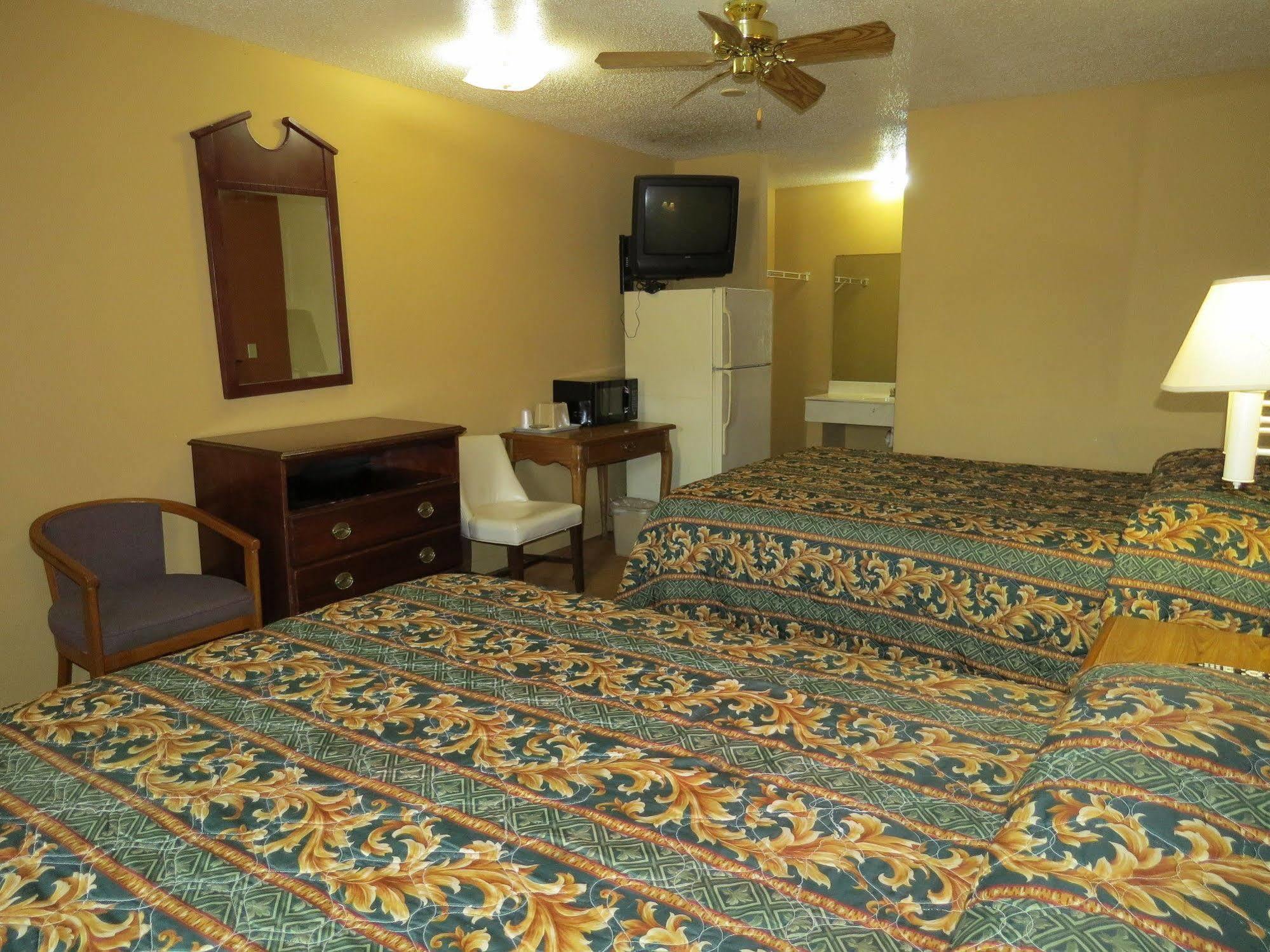 First Western Inn Caseyville Екстер'єр фото